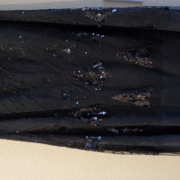 Art Deco Style Beaded Sequin Evening Gown - Picture 4 of 6